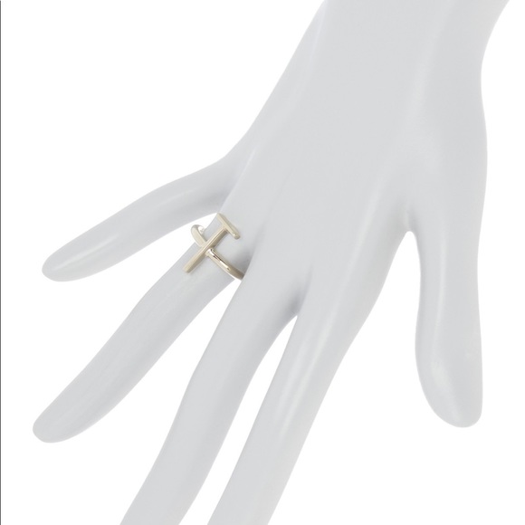 Valentino Garavani Ring Set Gold Tone - Picture 9 of 15